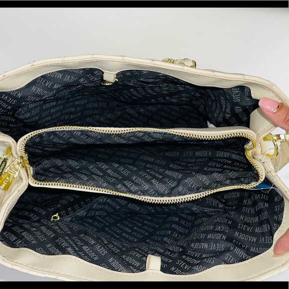 Steve Madden Crossbody/Shoulder Cream Tote Bag - Picture 9 of 13